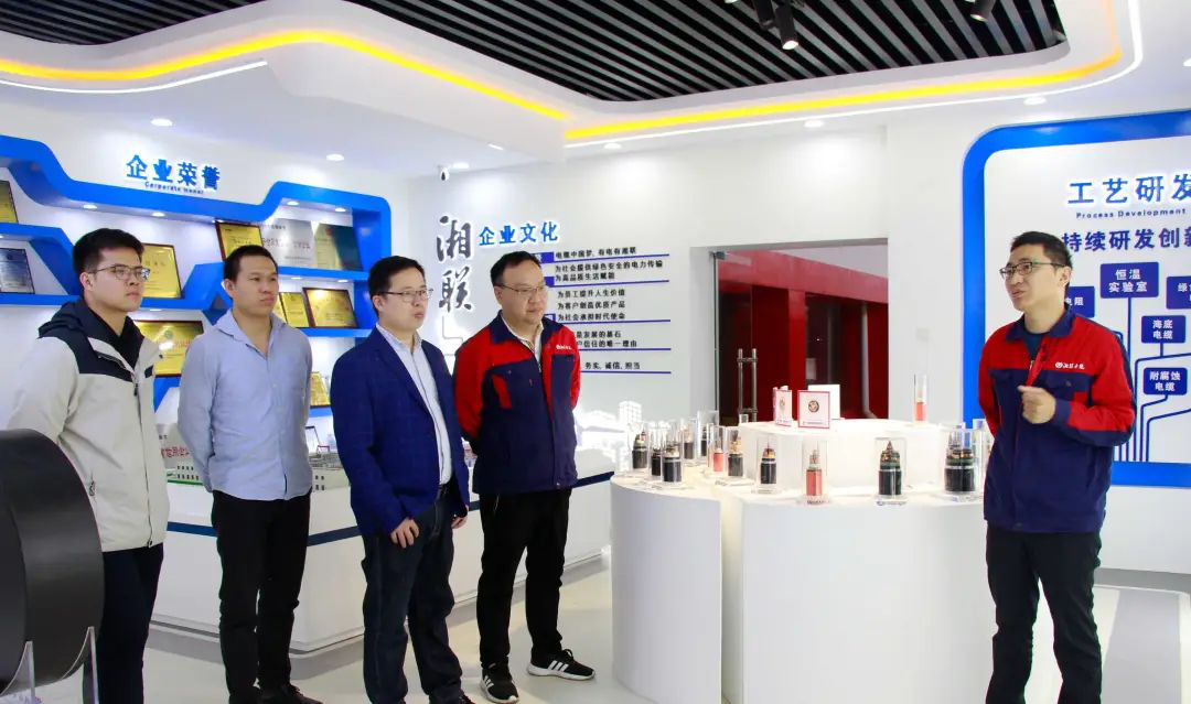 99久久伊人精品综合观看