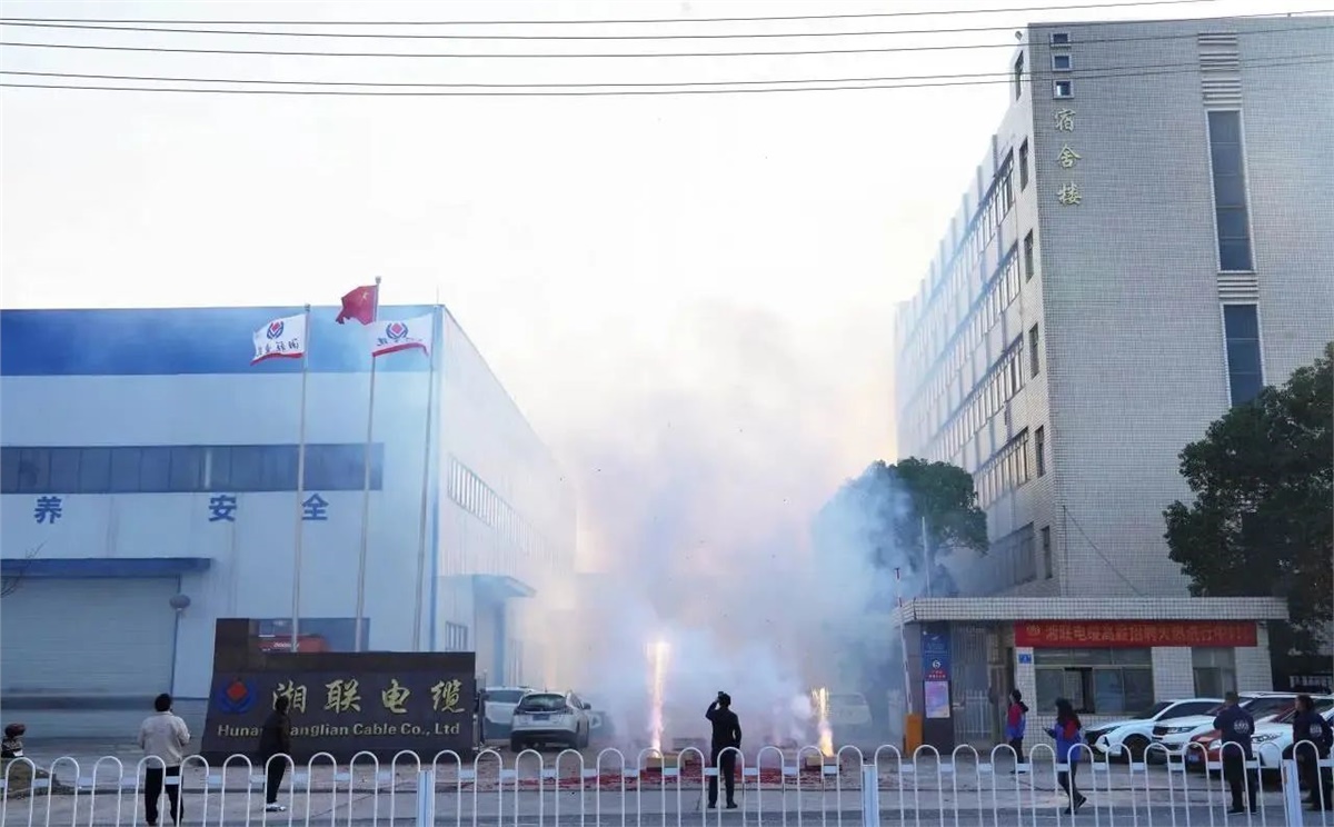 99久久伊人精品综合观看